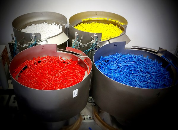 Galeria TWO - producent wyrobów z ekologicznych tworzyw sztucznych